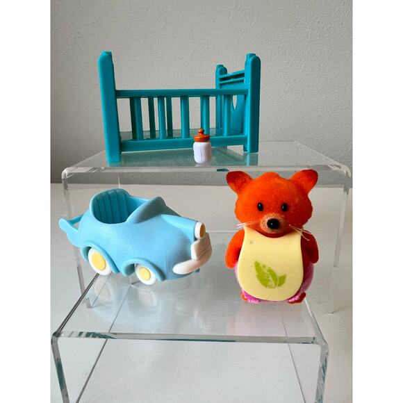 Calico Critters Penguin Babies Ride 'n Play Car and Woozdzeez Fox Prim Series 1 - Picture 1 of 10